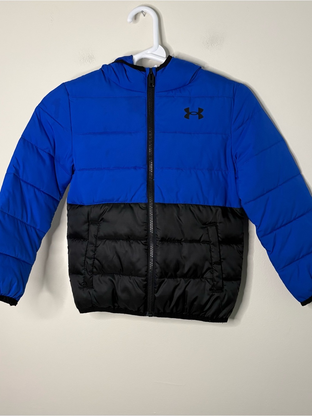 Under Armour Boys Kids Size 6 Winter Jacket Coat Blue Black Hooded Puffer Warm